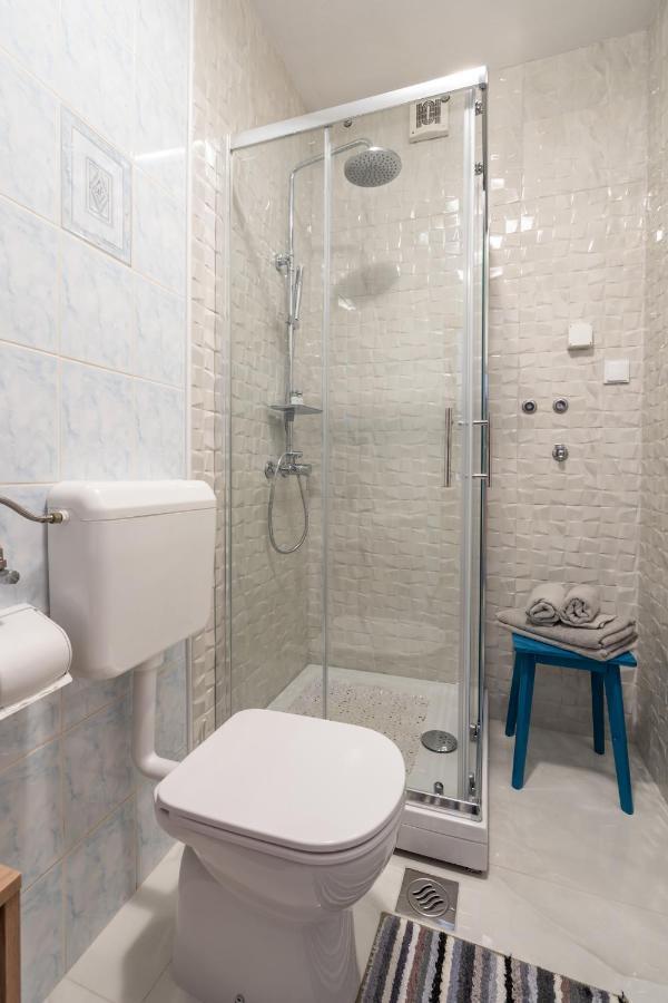 Alto 1 Studio Apartment Ровінь Екстер'єр фото